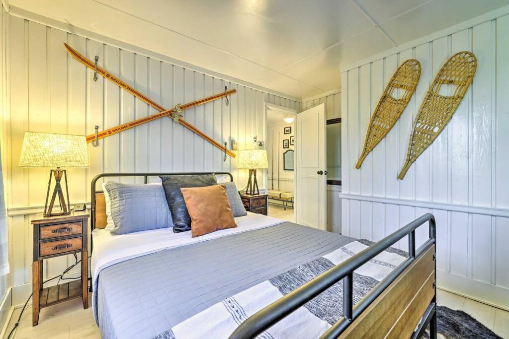 Stylish And Cozy Cabin, Walking Distance To Big Bass Lake Gouldsboro Extérieur photo