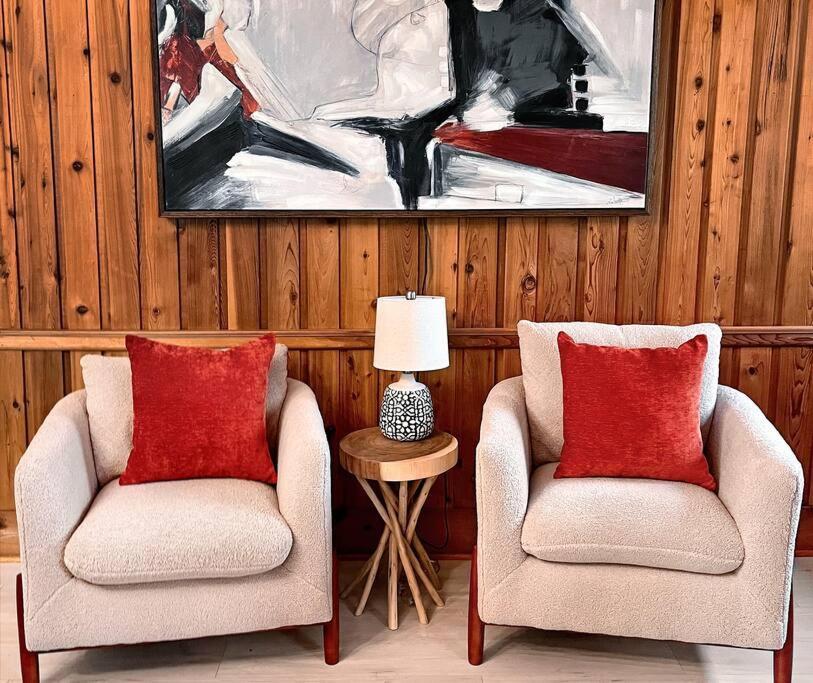 Stylish And Cozy Cabin, Walking Distance To Big Bass Lake Gouldsboro Extérieur photo