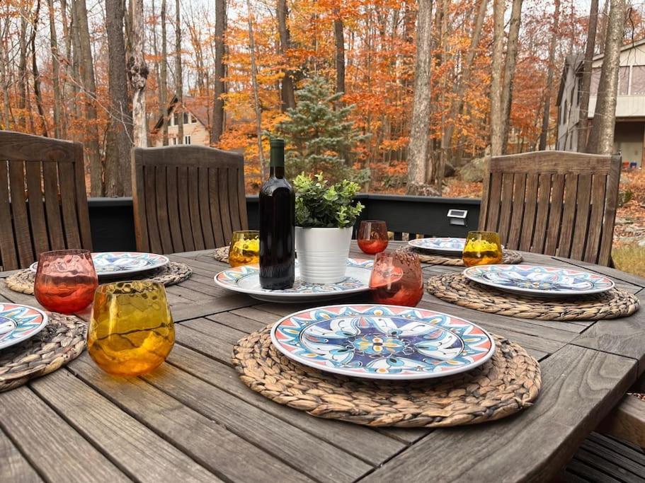 Stylish And Cozy Cabin, Walking Distance To Big Bass Lake Gouldsboro Extérieur photo