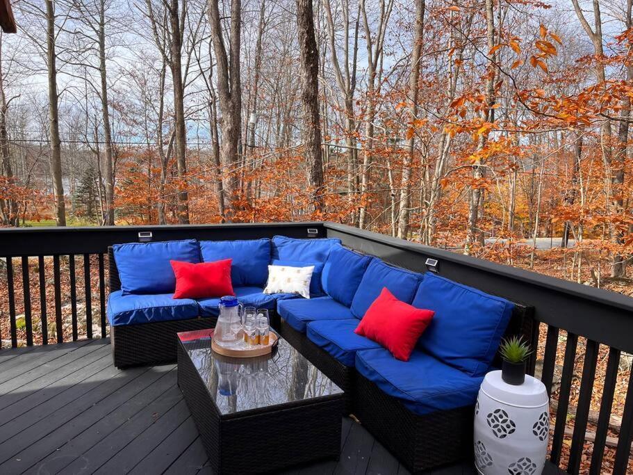 Stylish And Cozy Cabin, Walking Distance To Big Bass Lake Gouldsboro Extérieur photo