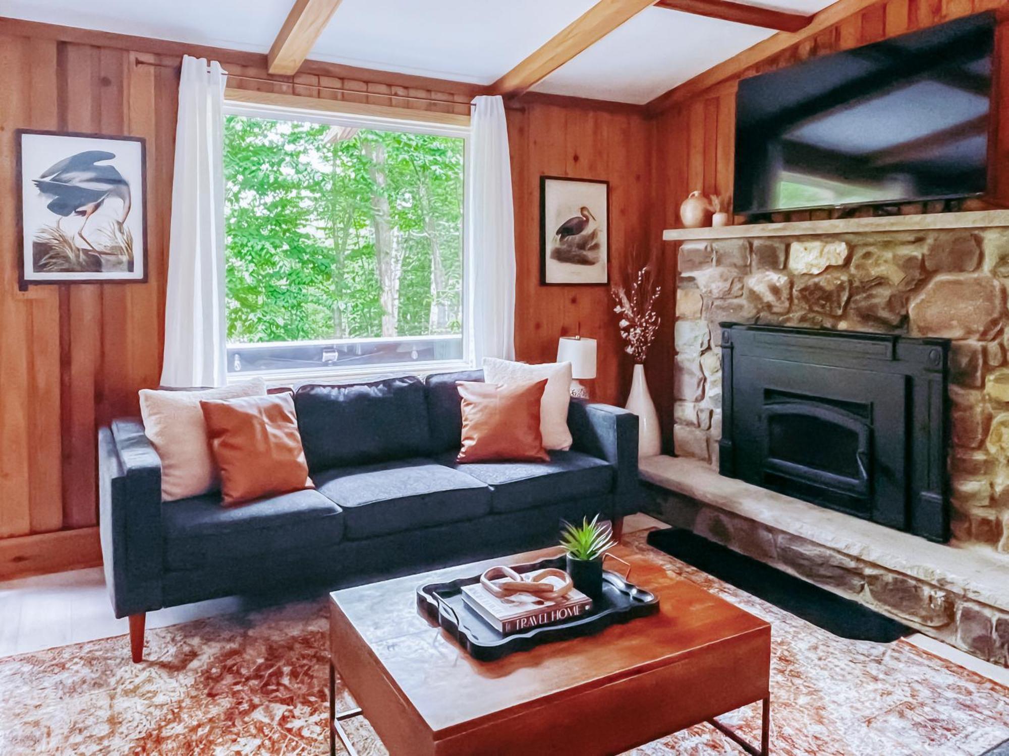Stylish And Cozy Cabin, Walking Distance To Big Bass Lake Gouldsboro Extérieur photo